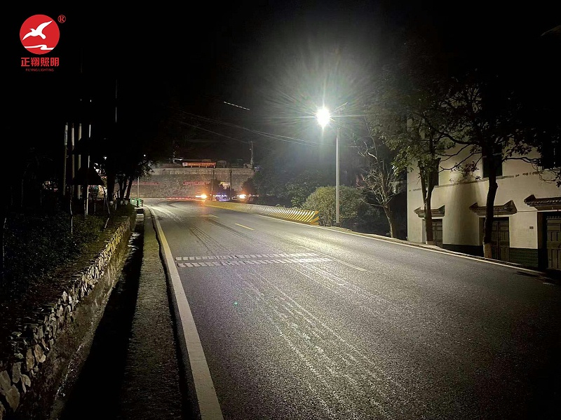 湖北省宜昌市秭歸縣九畹溪鎮(zhèn)九畹溪村太陽能路燈
