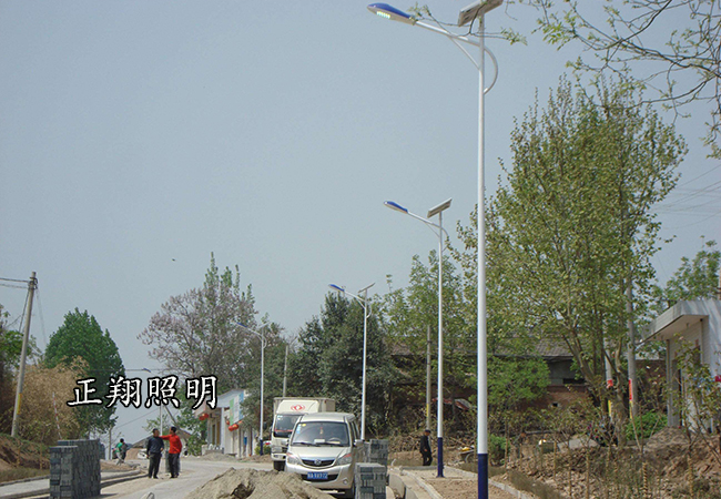 太陽能路燈