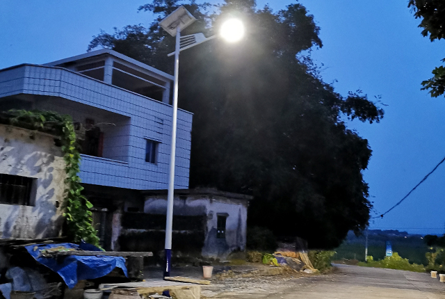 農(nóng)村太陽能路燈