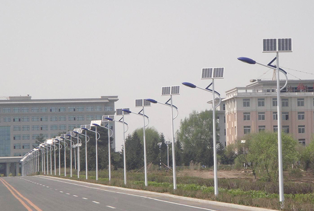 廣東太陽(yáng)能路燈